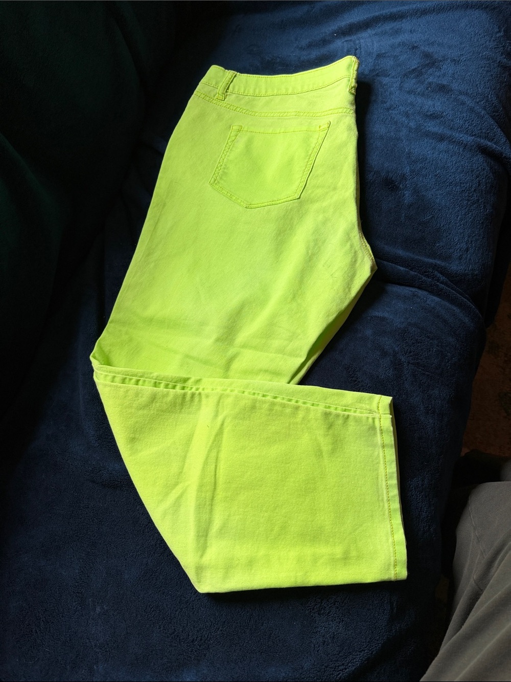 GLO jeans Neon Yellow Capris